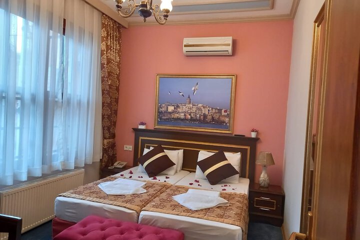 Room 13 of 69