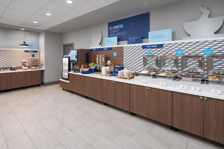 Breakfast/Coffee Service 42 of 50