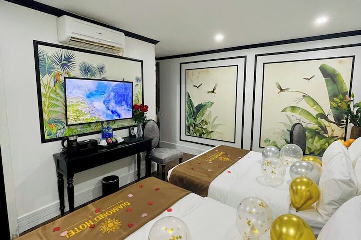 Room 54 of 113