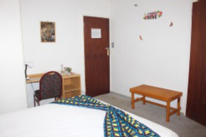 Room 271 of 288