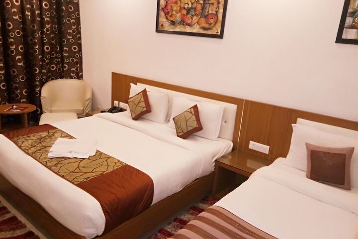 Room 26 of 65