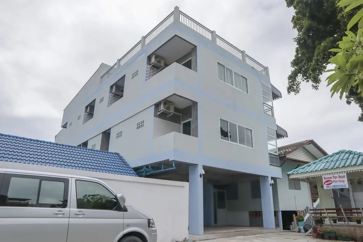 Exterior of OYO 958 The Airport Residence