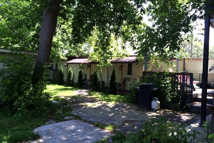 Property Grounds 33 of 41