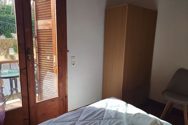 Room 16 of 43