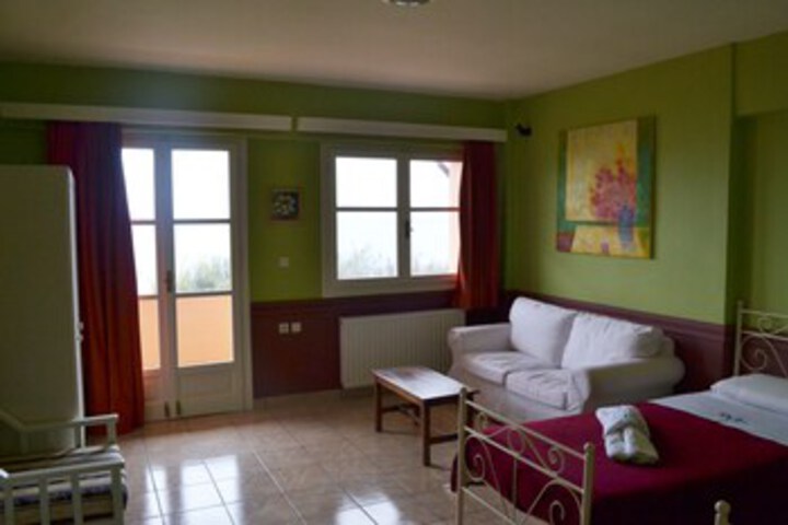 Room 84 of 120