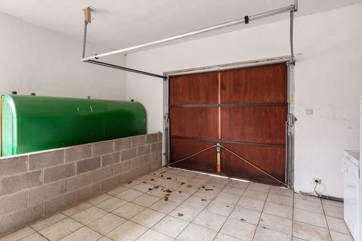 Peaceful Holiday Home in Resteigne With Swimming Pool