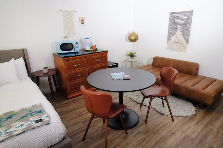 Room 31 of 42