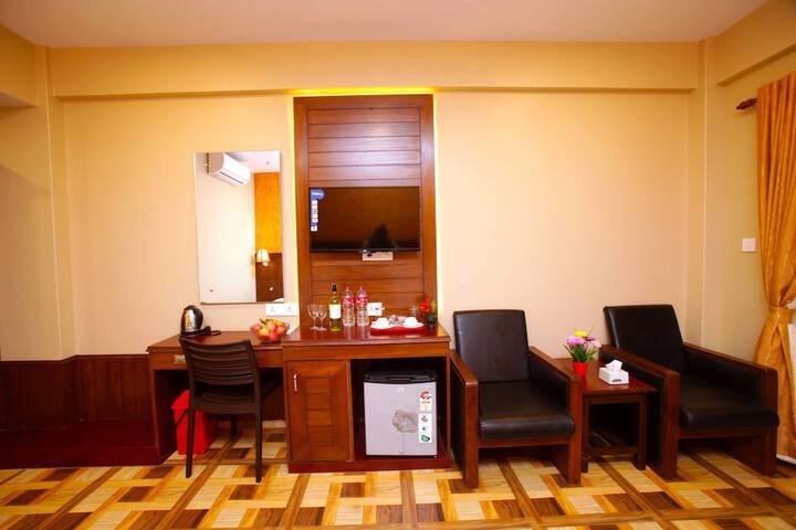 Room 42 of 82