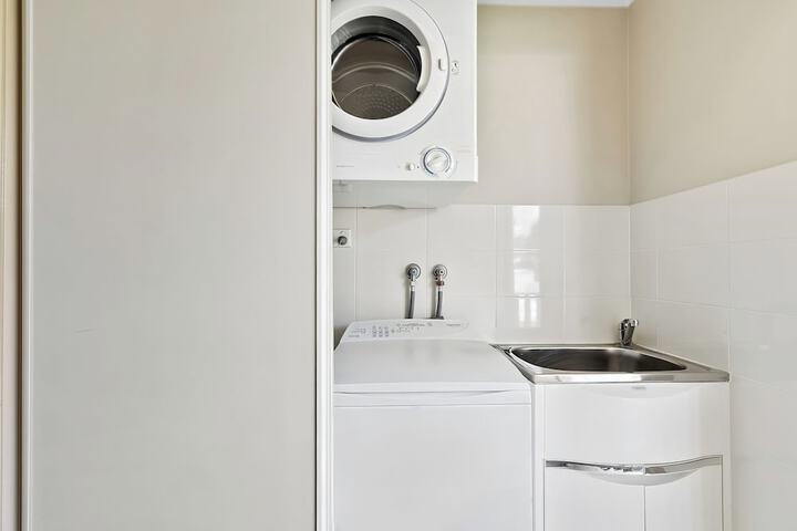 Laundry 60 of 90