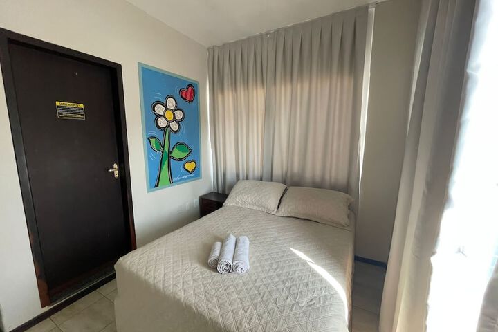 Room 15 of 33