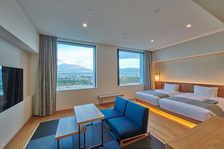 Room 14 of 78
