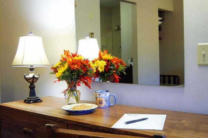 Room 8 of 65