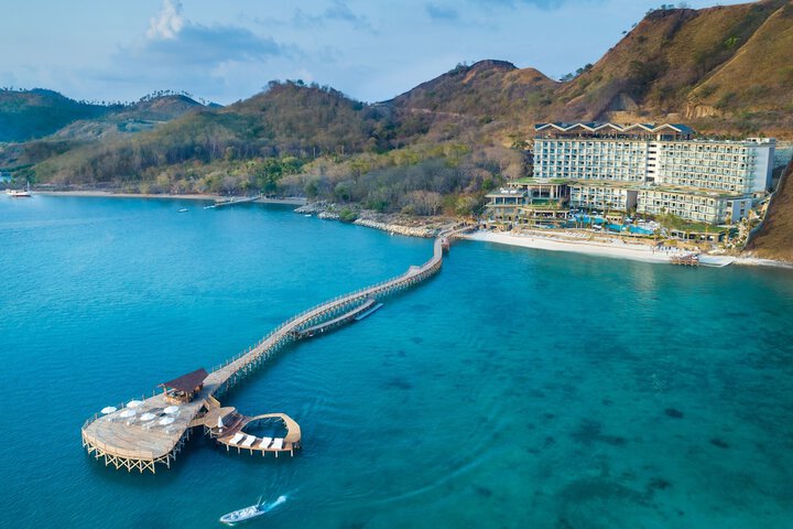 Photo of AYANA Komodo Waecicu Beach