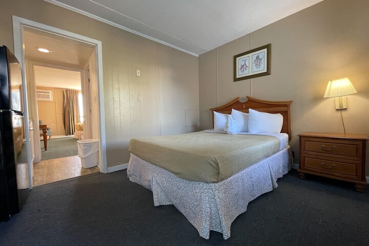 Standard 2 Double Beds Resort View Kitchen (13 of 13)