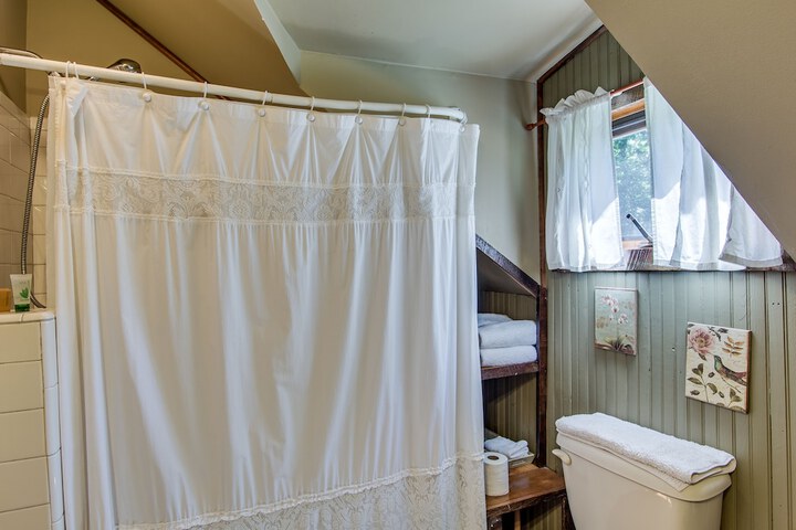 Bathroom Interior Photo