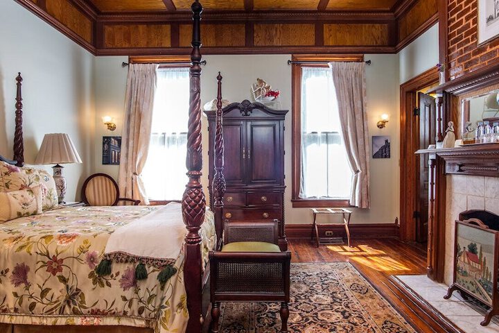 Room 13 of 54