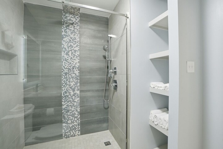 Room 29 of 67