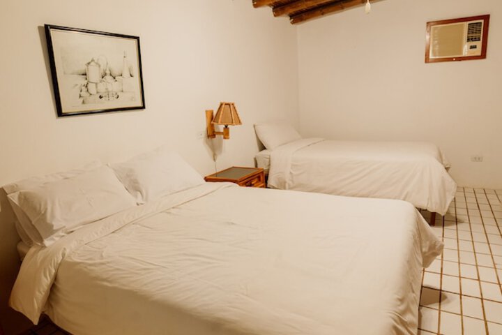 Room 18 of 60