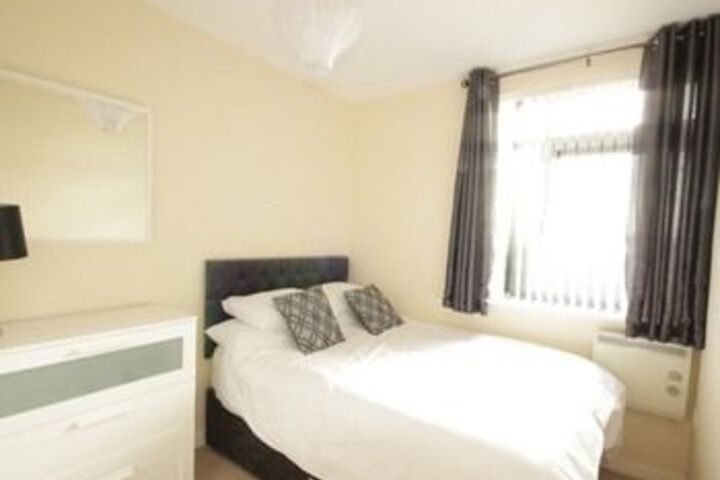 Room 5 of 34