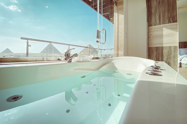 Hotel 333 of 340