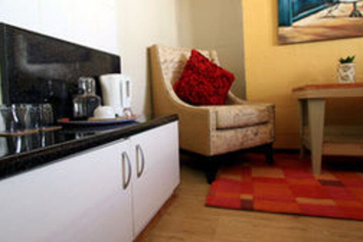 Room 48 of 66
