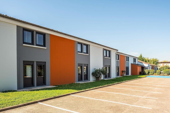 Exterior Photo