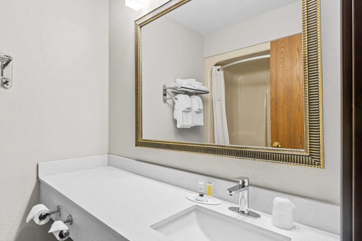 Room 46 of 59