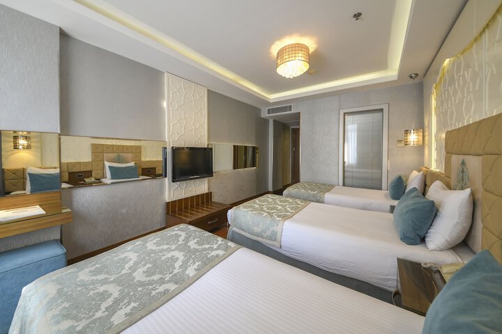 Room 25 of 110