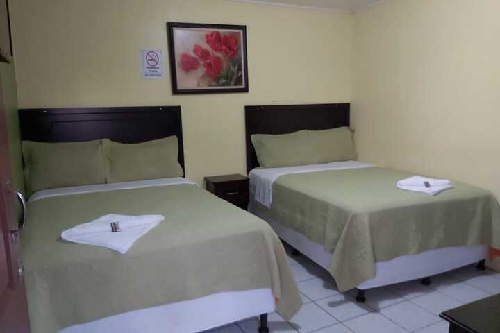 Room 2 of 25