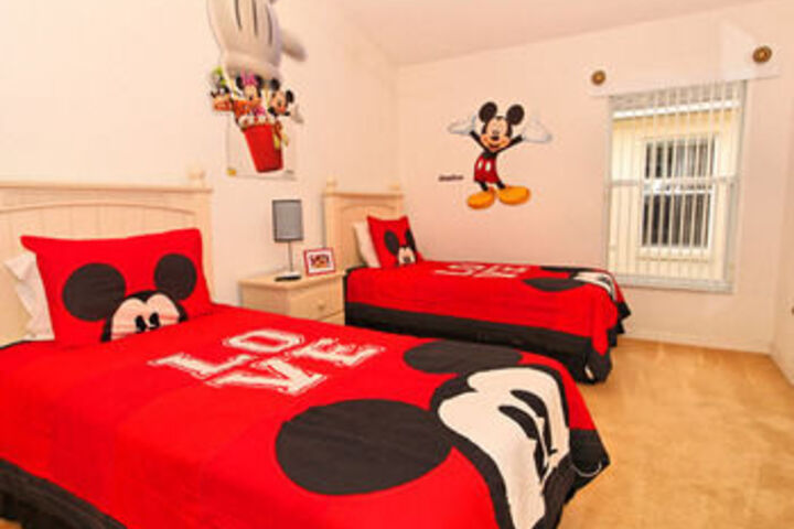 Room 147 of 380
