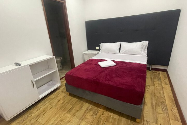 Room 17 of 23