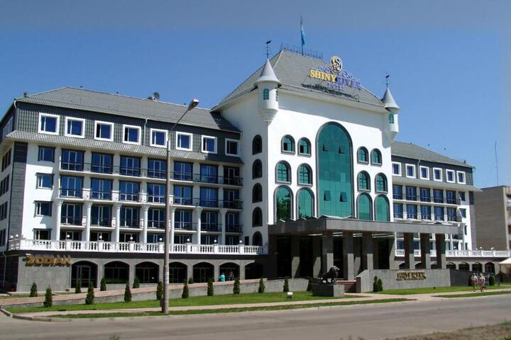 Image of Shiny River Hotel