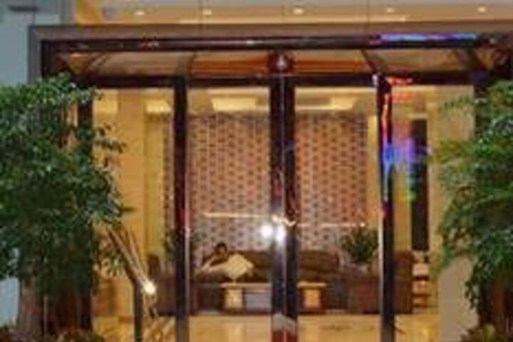 Hotel 3 of 74