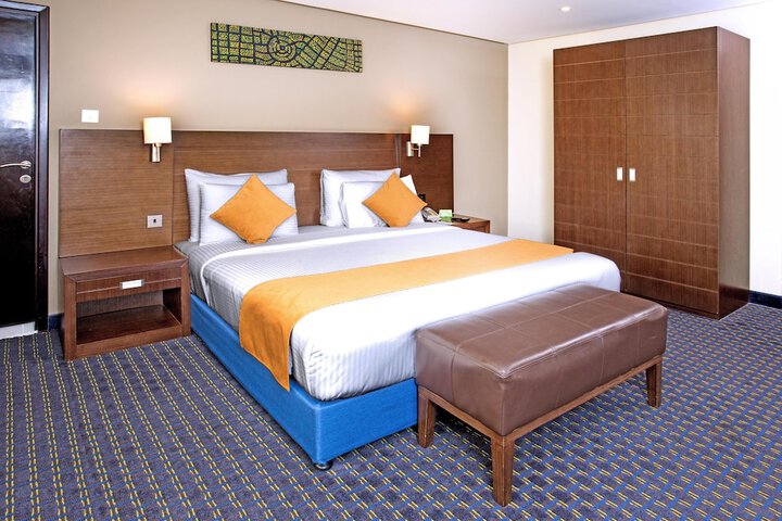Room 55 of 140