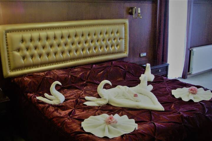 Room 7 of 51
