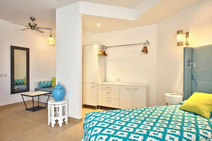 Room 9 of 57