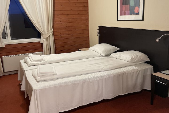 Room 3 of 15