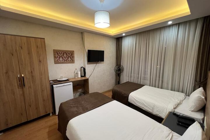 Room 16 of 54
