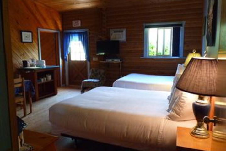 Room 12 of 21