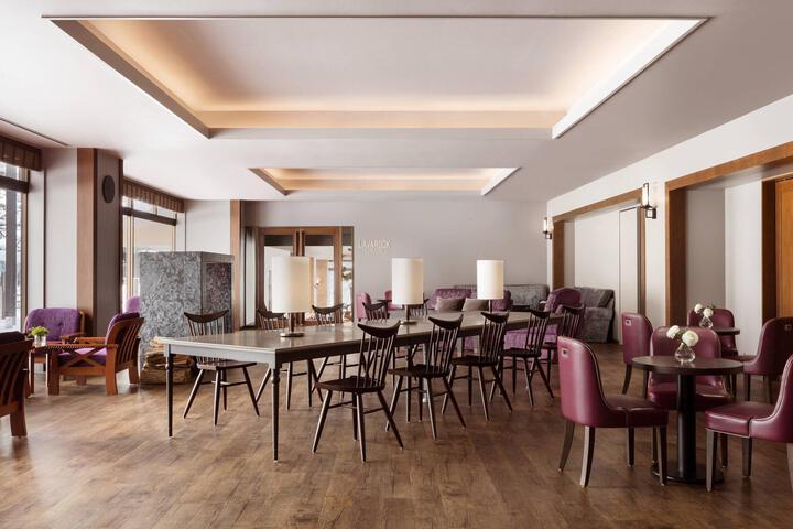 Hotel Interior 15 of 98