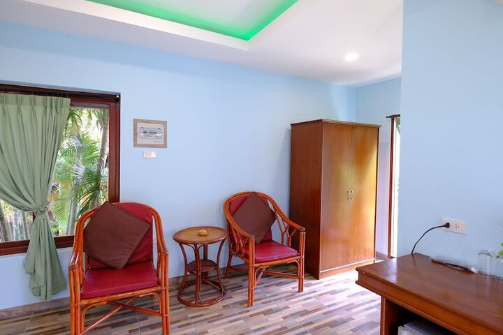 Room 25 of 59