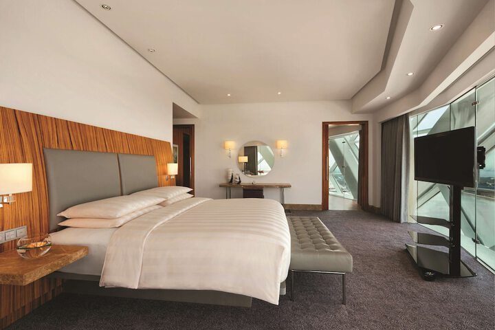 Room 22 of 167