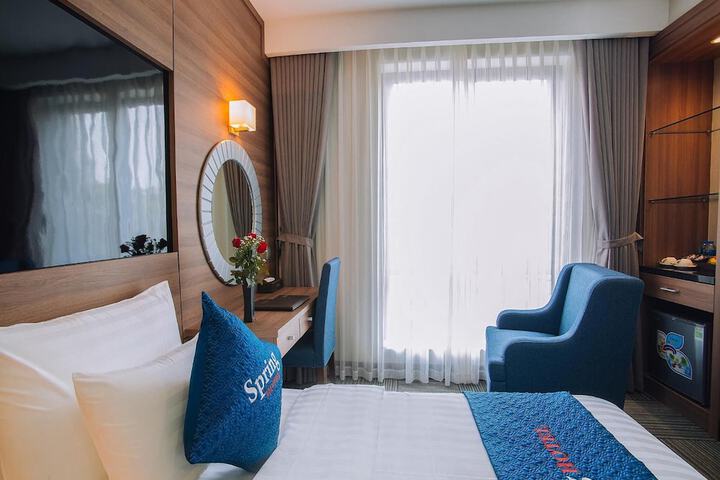 Room 14 of 52