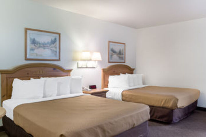 Room 44 of 65