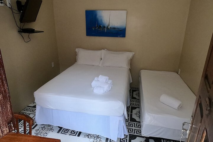 Room 13 of 72