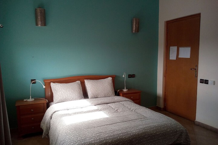 Room 16 of 27