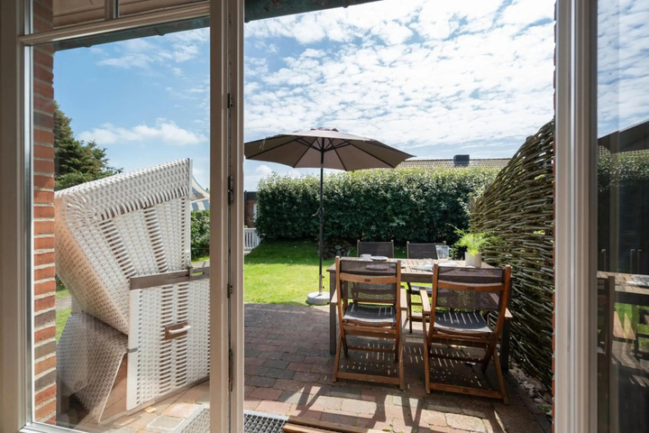 Terrace/Patio 6 of 17