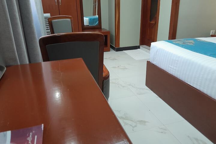 Room 55 of 119
