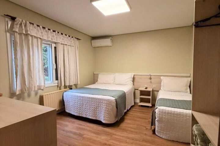 Room 37 of 78