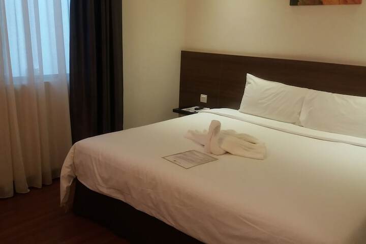 Room 7 of 53
